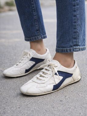 PRADA -Monte Carlo- White Navy
Color Block Sneakers